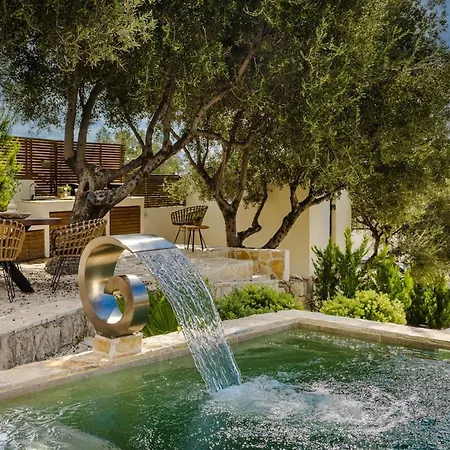 Vinothea Vista Villa