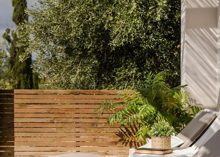 Vinothea Vista * Mousata